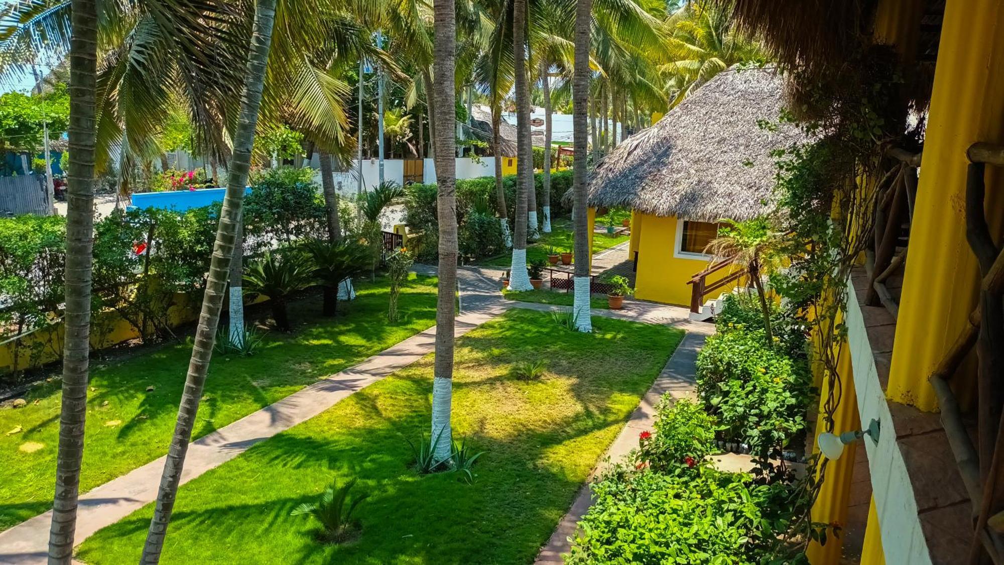 Hotel Cafe Del Sol Монтеррико Экстерьер фото