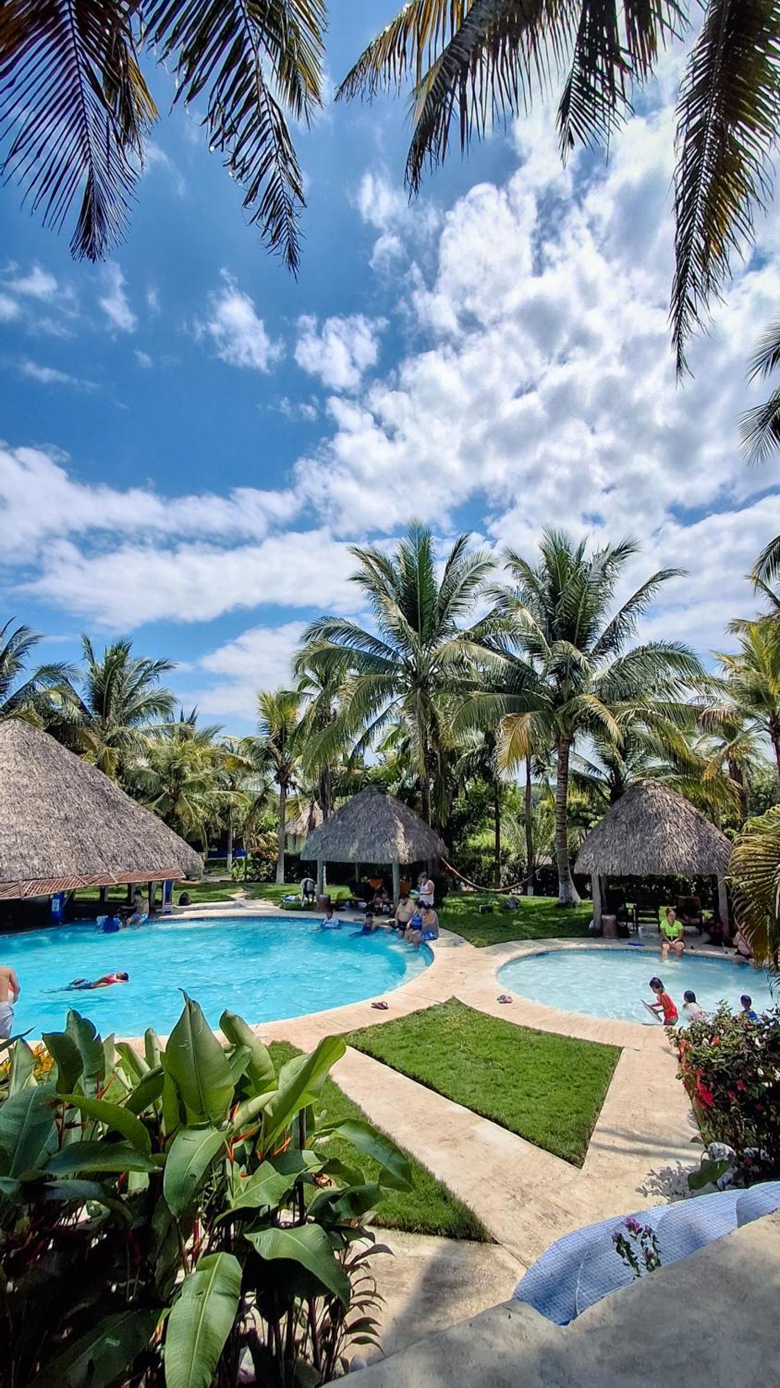 Hotel Cafe Del Sol Монтеррико Экстерьер фото