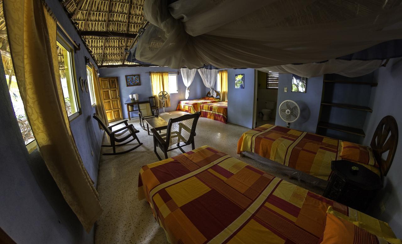 Hotel Cafe Del Sol Монтеррико Экстерьер фото